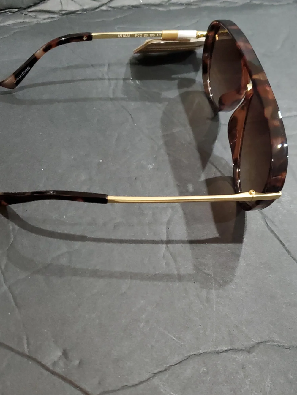 Frye sr1025 brown tortoiseshell thick rim Aviator style sunglasses brand new